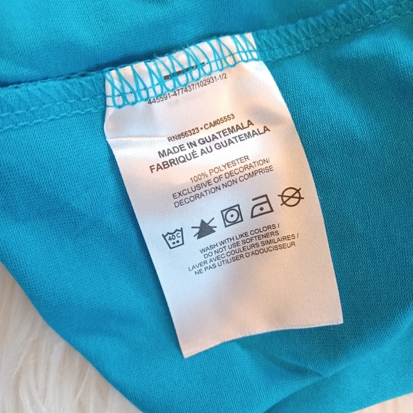 {Nike} The Nike Tee Dry Fit Shirt - Picture 3 of 3